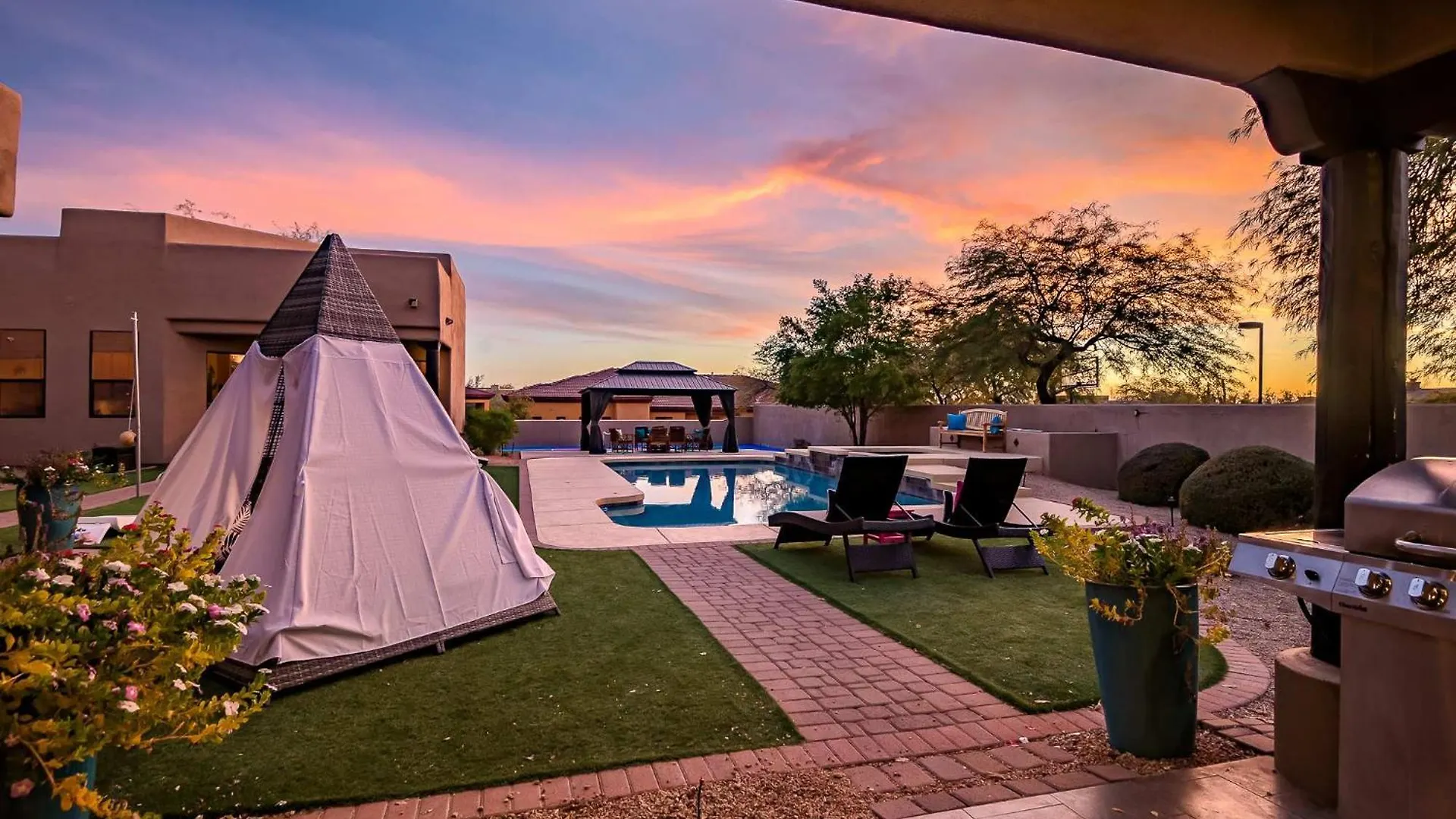 Midnight At The Oasis Villa Scottsdale